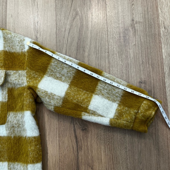 Universal Thread Mustard and Cream Plaid Shacket - Picture 5 of 5